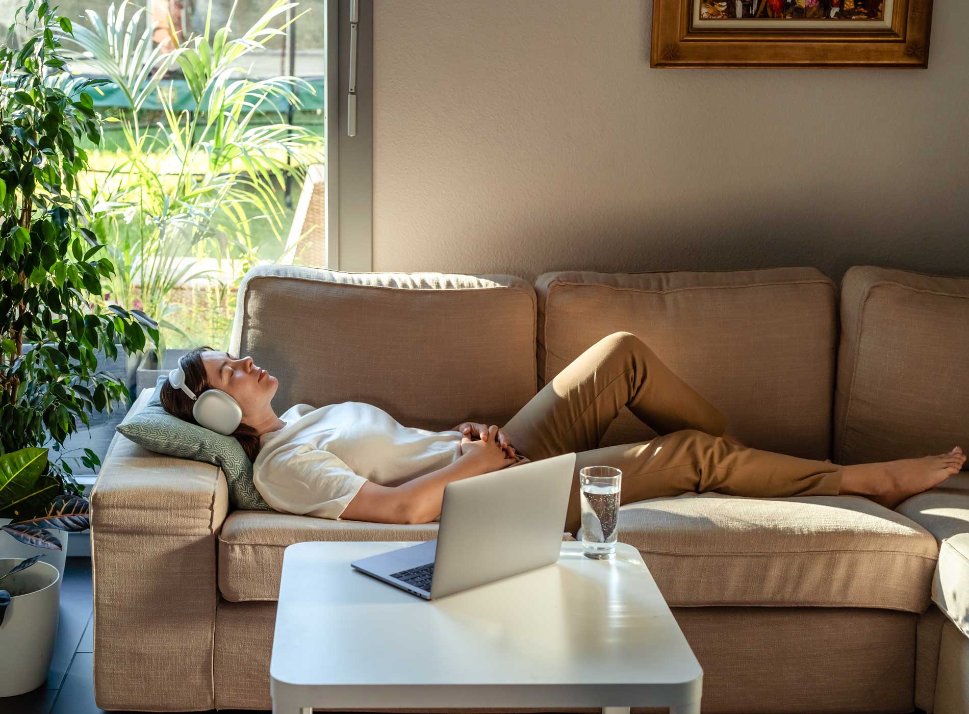 Online-Hypnosis-Comfortably-at-Home